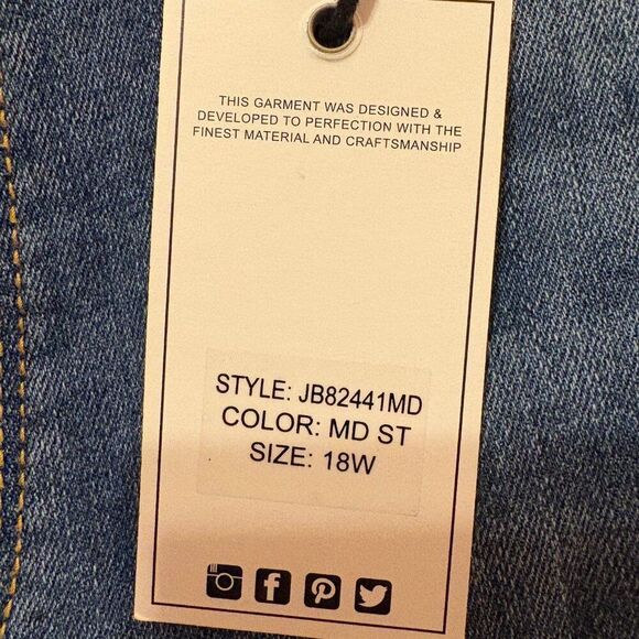 Judy Blue Mid Rise Cuffed Slim Jeans 18W • SOLD OUT • NWT - Picture 5 of 7